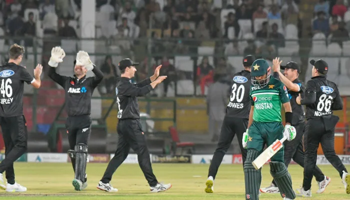 New Zealand Defeats Pakistan in Final ODI 