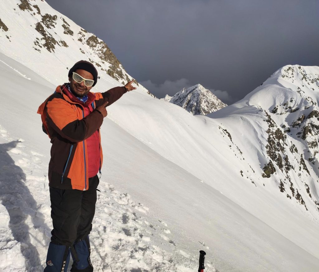 Asif Bhatti reaches Base Camp safely after being stranded at Nanga Parbat